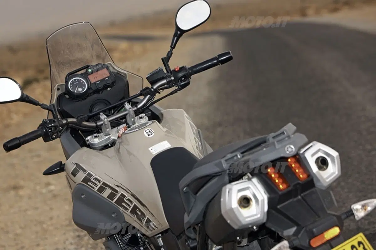 YAMAHA XT 660 Z Ténéré (6)