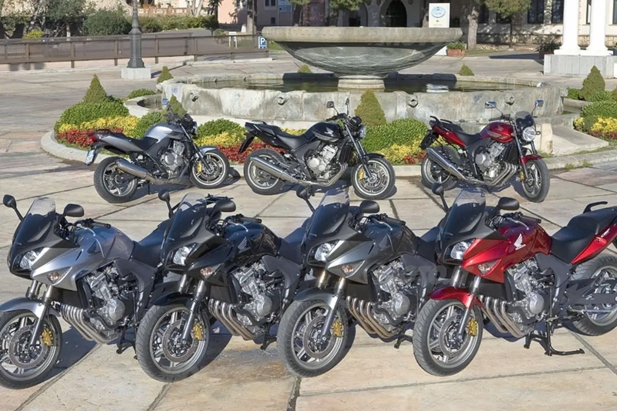 HONDA CBF 600 S (4)