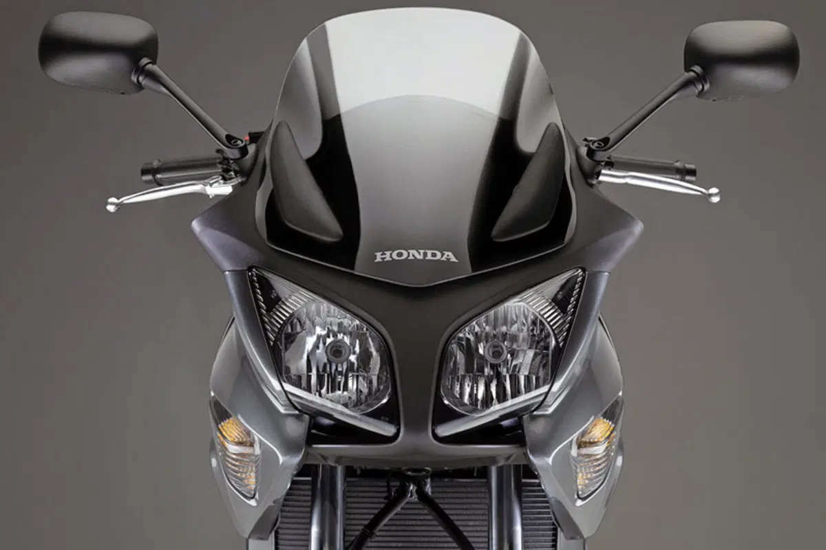 HONDA CBF 600 S (7)
