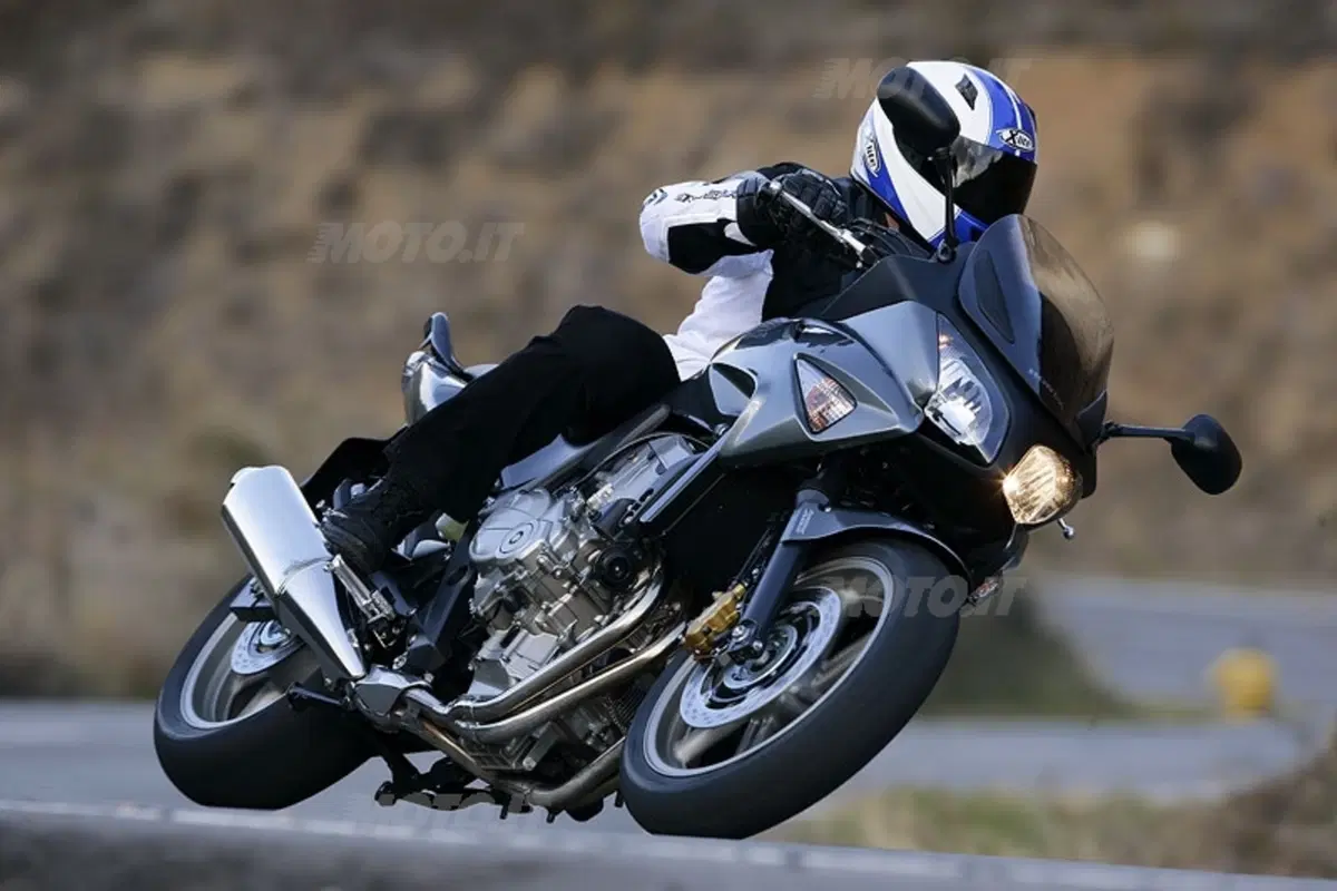 HONDA CBF 600 S (10)