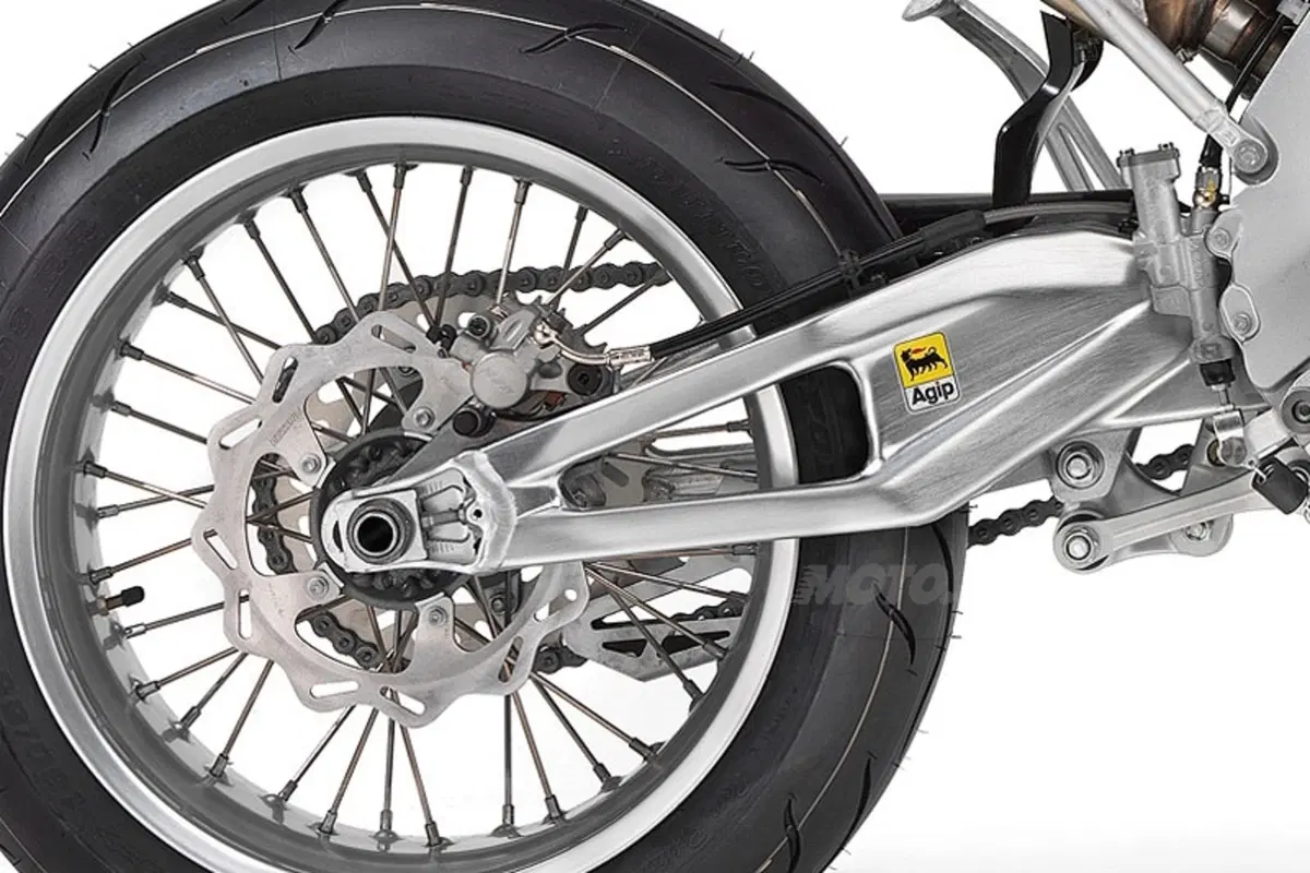 APRILIA SXV 450-550 (6)