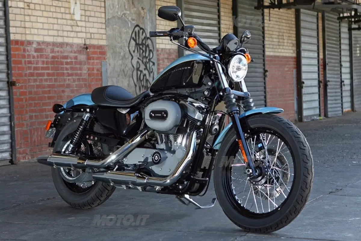 HARLEY DAVIDSON Sportster XL 1200N Nightster (3)