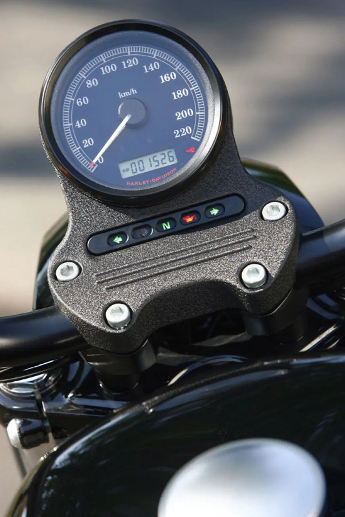 HARLEY DAVIDSON Sportster XL 1200N Nightster (7)