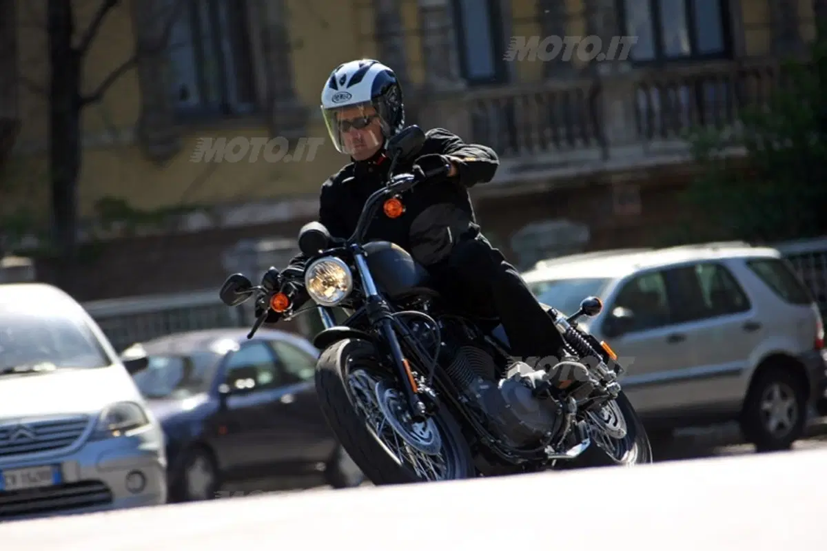 HARLEY DAVIDSON Sportster XL 1200N Nightster (9)