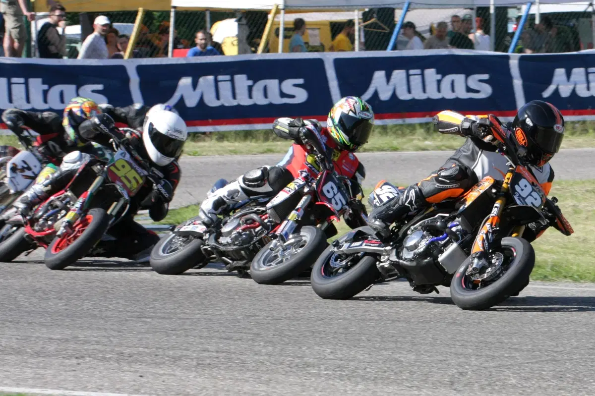 12 Pollici Italian Cup. Altro che minimoto (10)