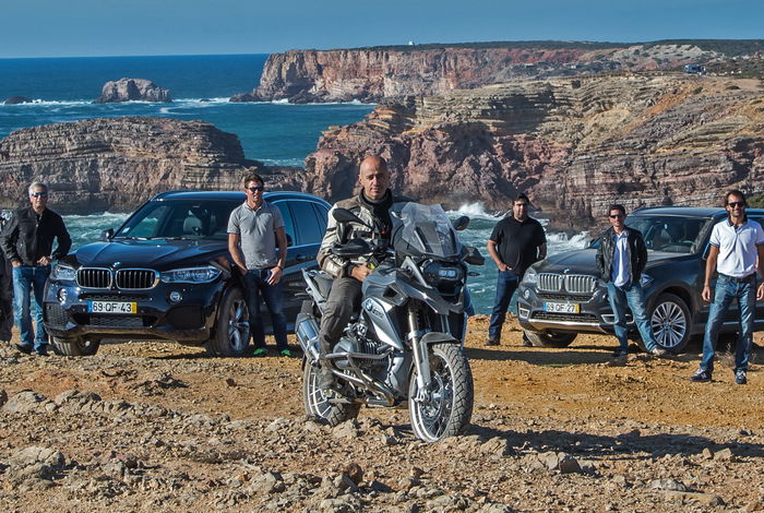 La magnifica costa sull'oceano, che abbiamo raggiunto dopo un percorso fuoristradistico divertente e perfetto per saggiare le doti della gamma BMW 