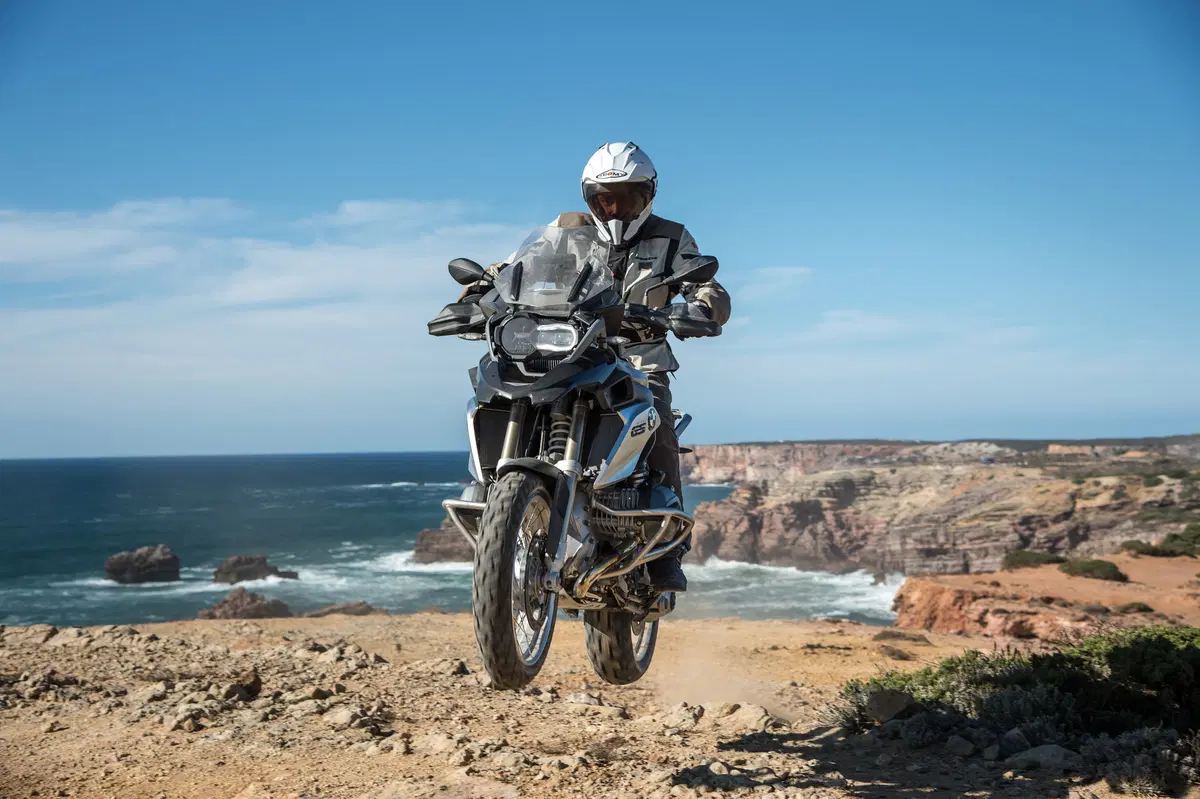 BMW R1200GS e X5 4.0d: la strana coppia in fuoristrada (5)