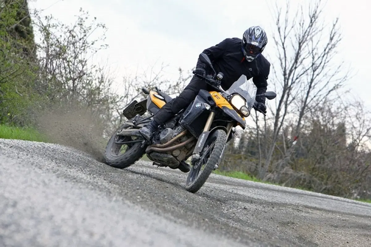 BMW  F 800 GS  (12)