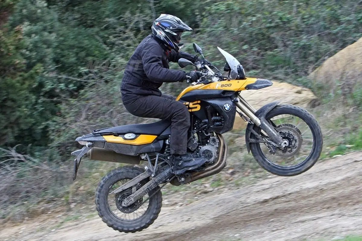 BMW  F 800 GS  (16)
