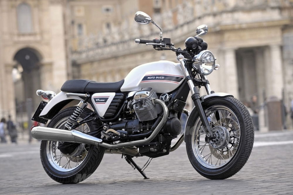 MOTO GUZZI V7 Classic