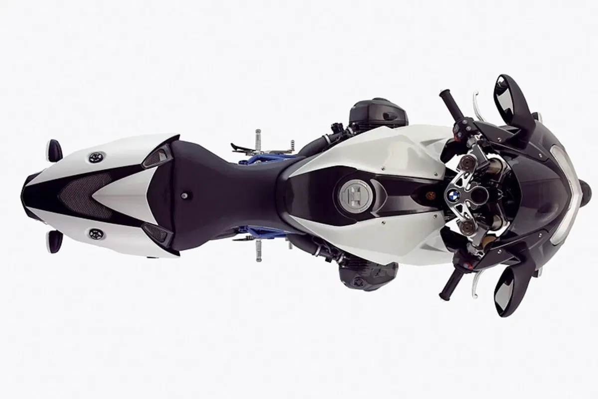 BMW HP2 Sport (4)