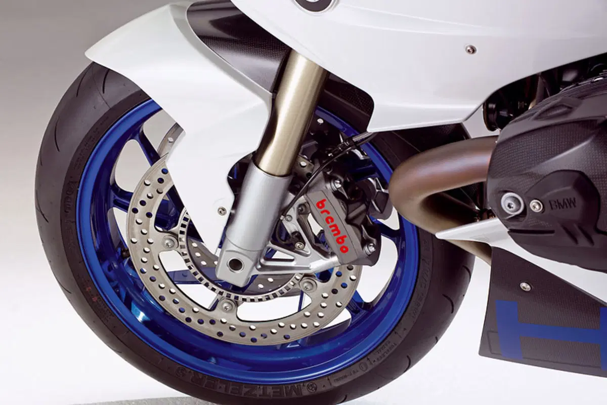 BMW HP2 Sport (7)