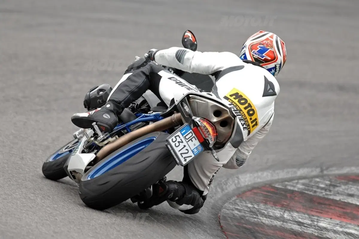 BMW HP2 Sport (14)