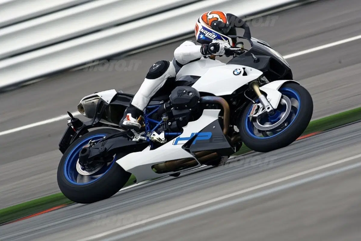 BMW HP2 Sport (15)
