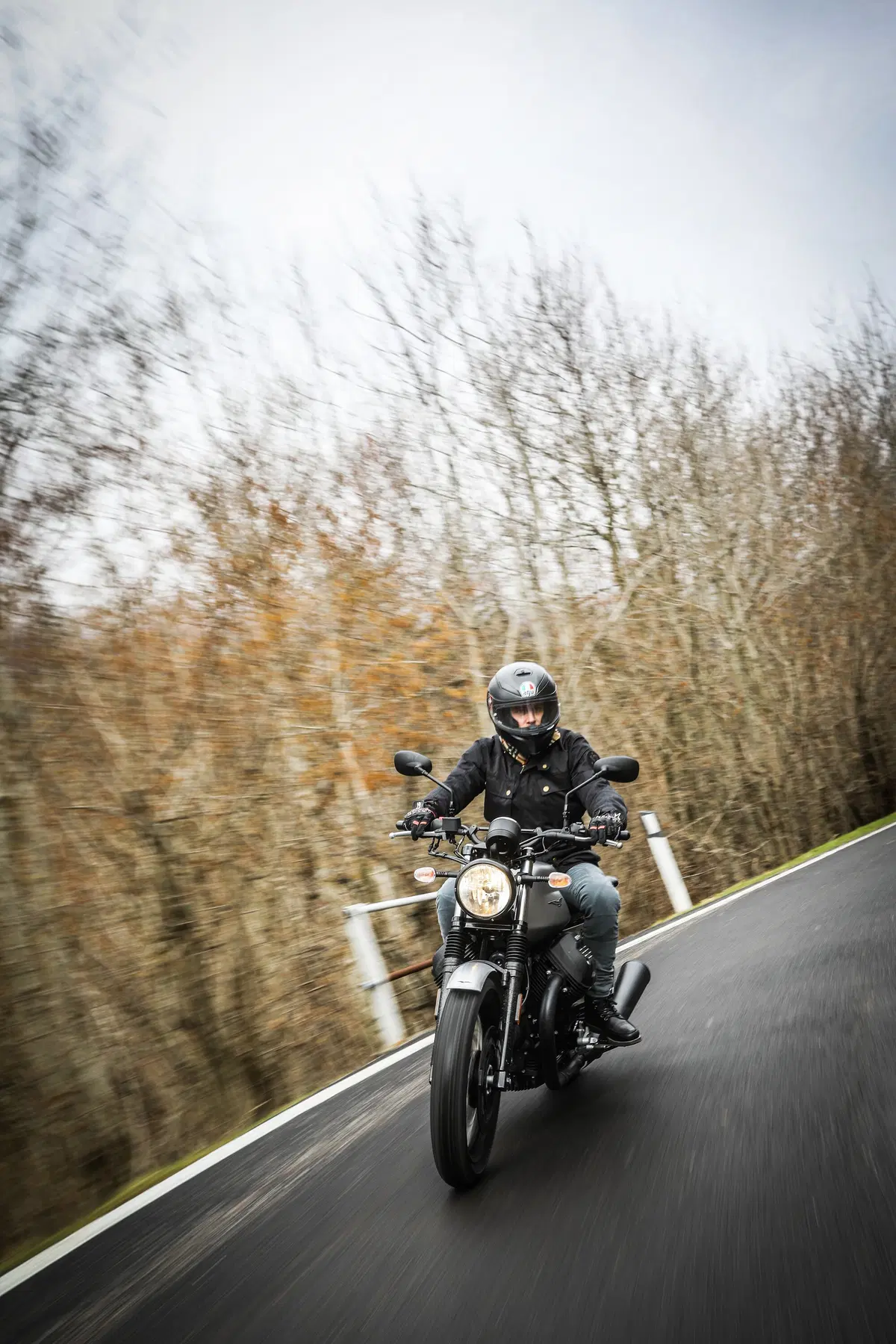 Moto Guzzi V7 III 2018, il test delle tre nuove versioni  (20)