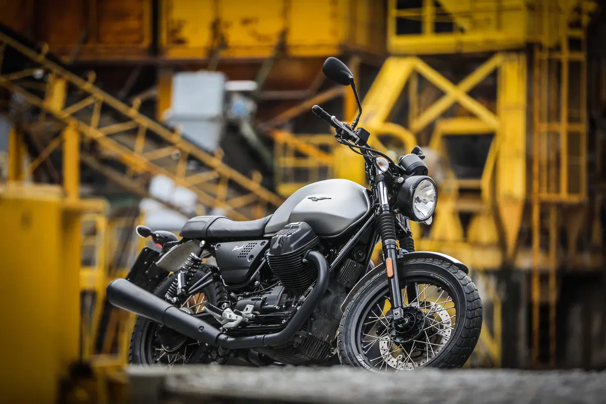 Moto Guzzi V7 III 2018, il test delle tre nuove versioni  (39)