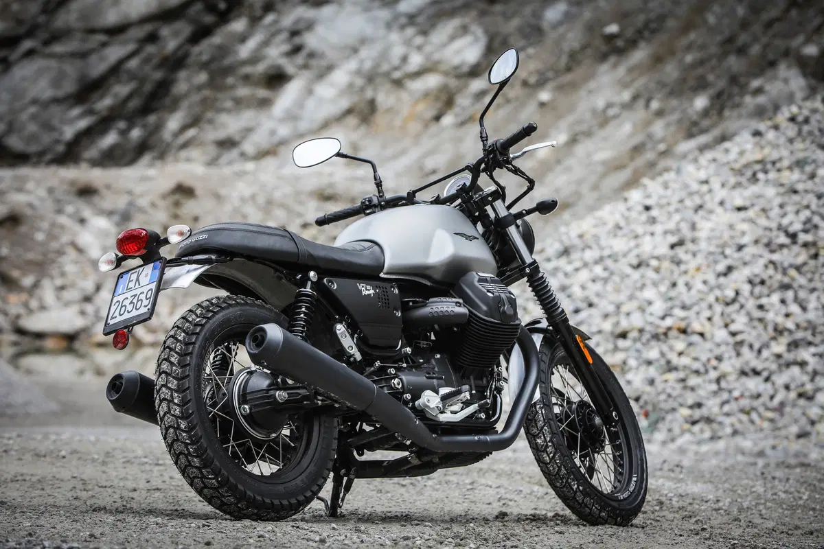 Moto Guzzi V7 III 2018, il test delle tre nuove versioni  (45)