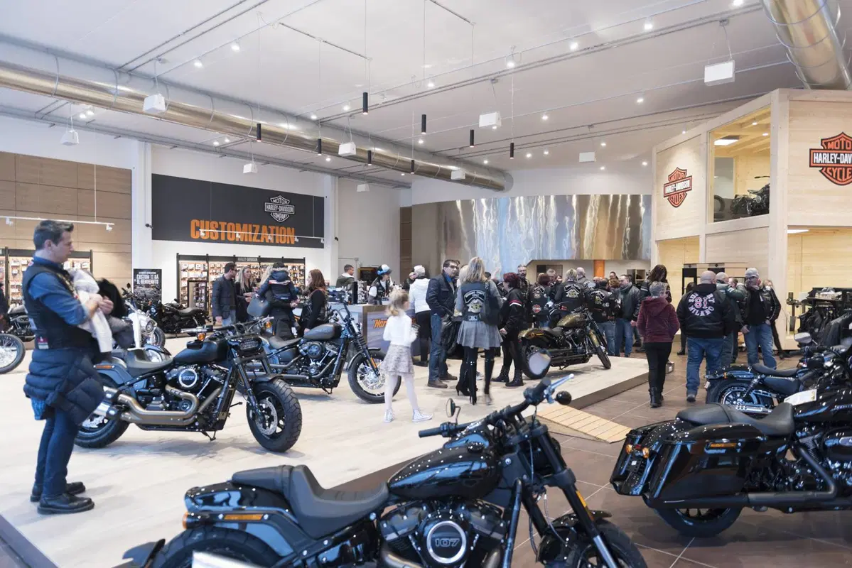 Harley-Davidson Bergamo, nuova sede con area relax e più abbigliamento (4)