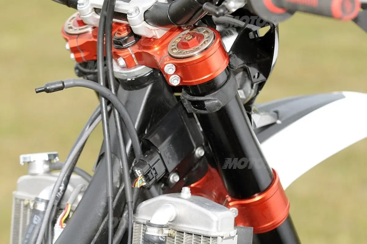 BETAMOTOR RR Enduro 2009 (4)