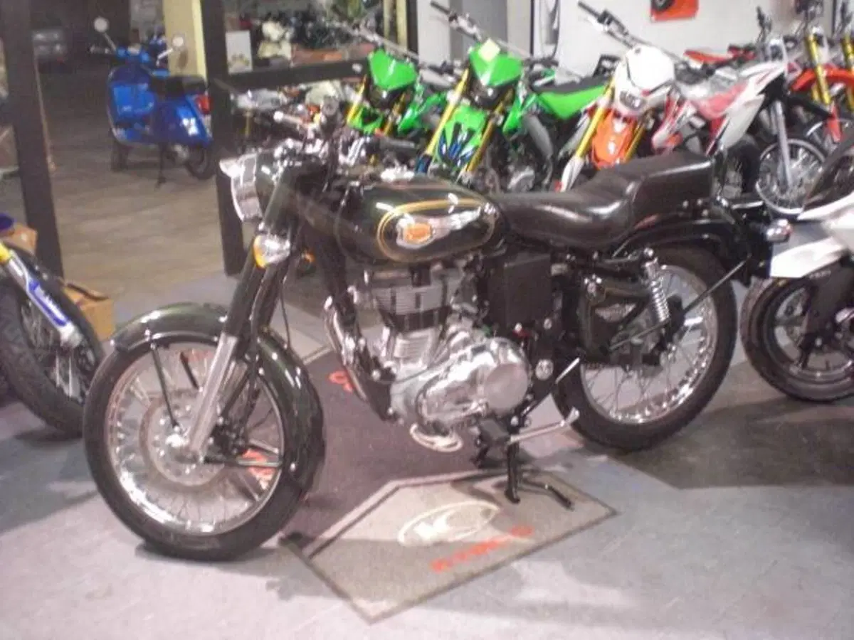 Royal Enfield Bullet 500 EFI STD - Entry Level (2009 - 16)