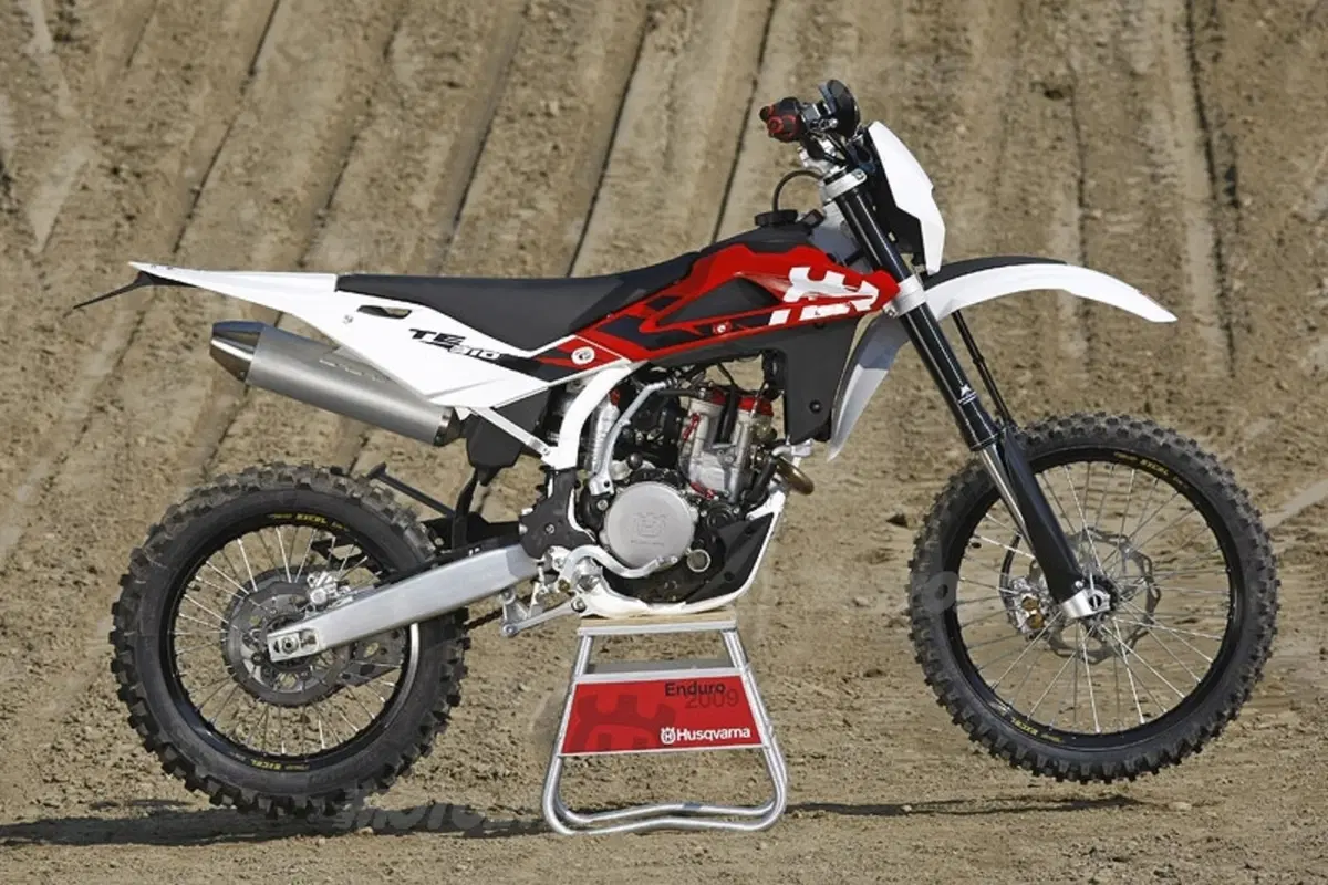 HUSQVARNA Enduro 2009  (2)