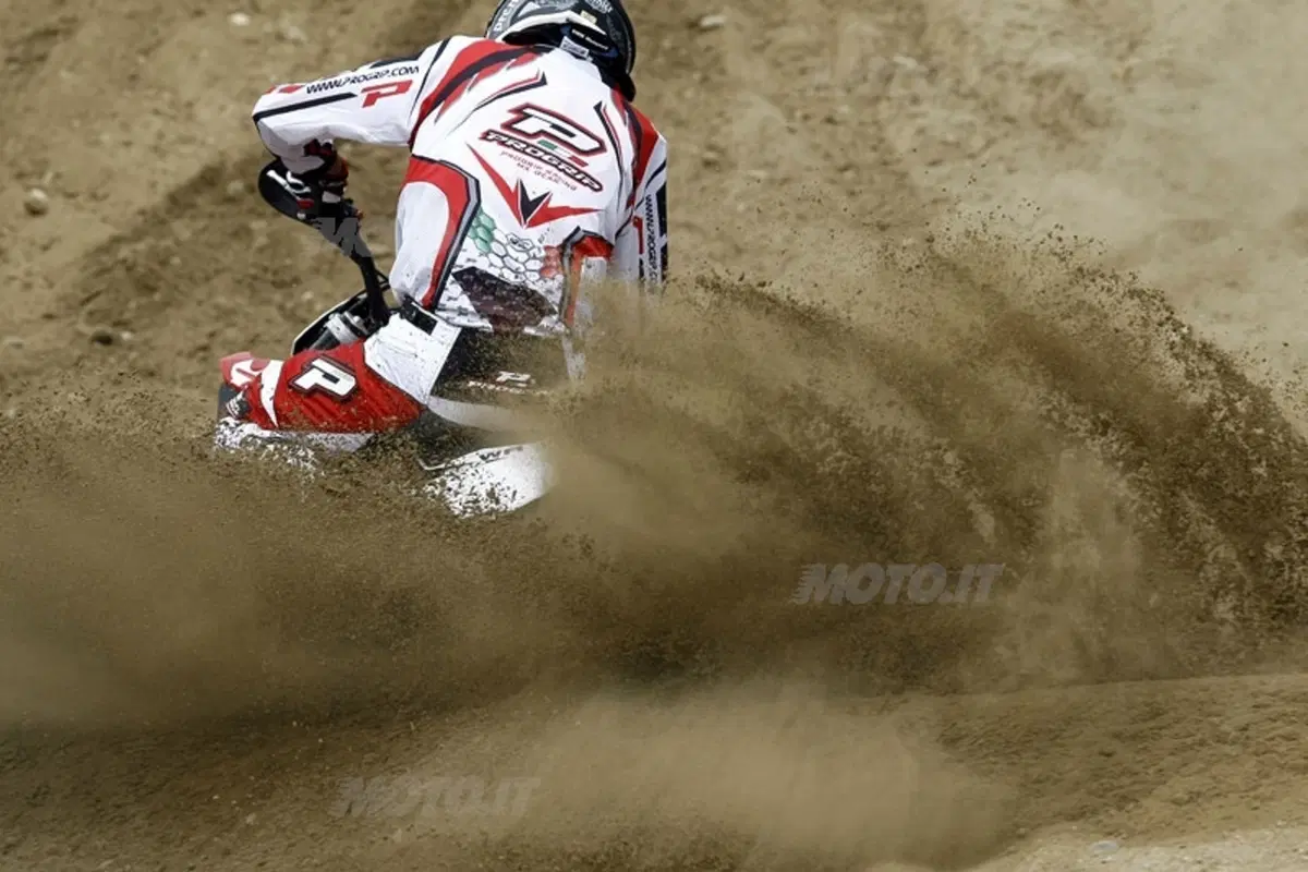 HUSQVARNA Enduro 2009  (20)