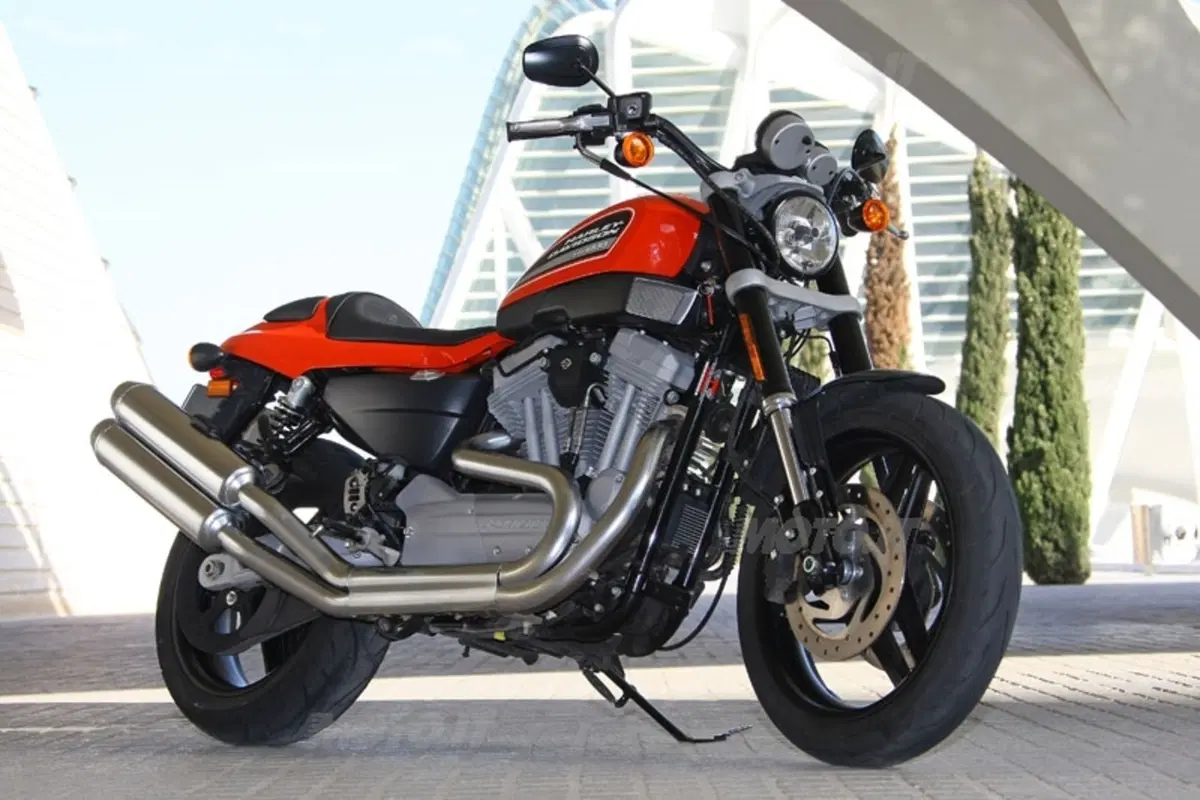 HARLEY-DAVIDSON XR 1200 (2)