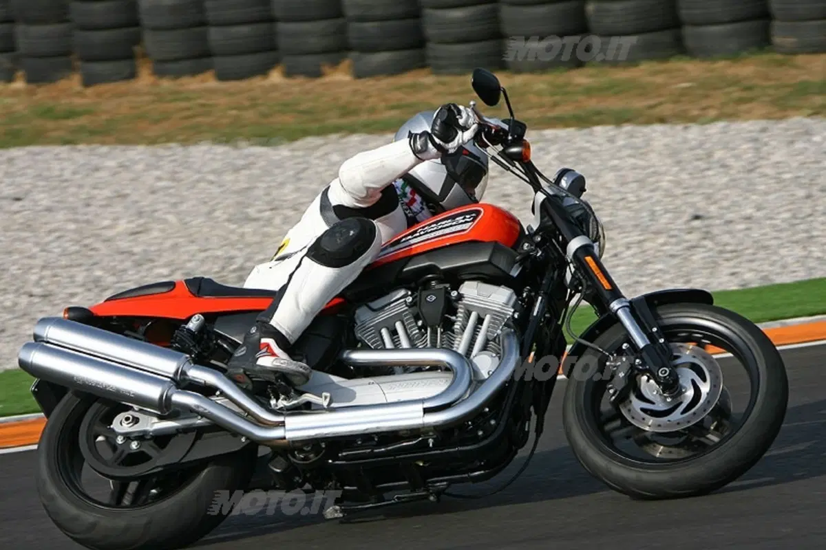 HARLEY-DAVIDSON XR 1200 (14)
