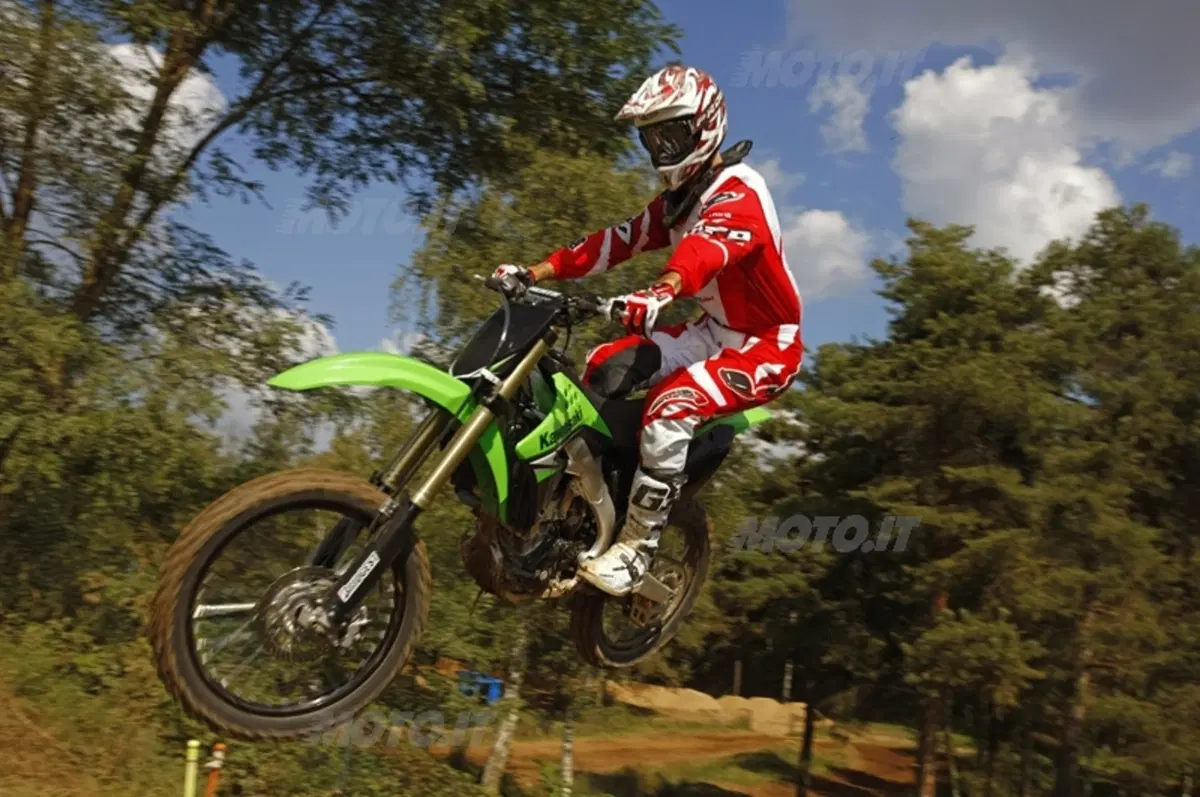 KAWASAKI KX 250F e KX 450F (9)