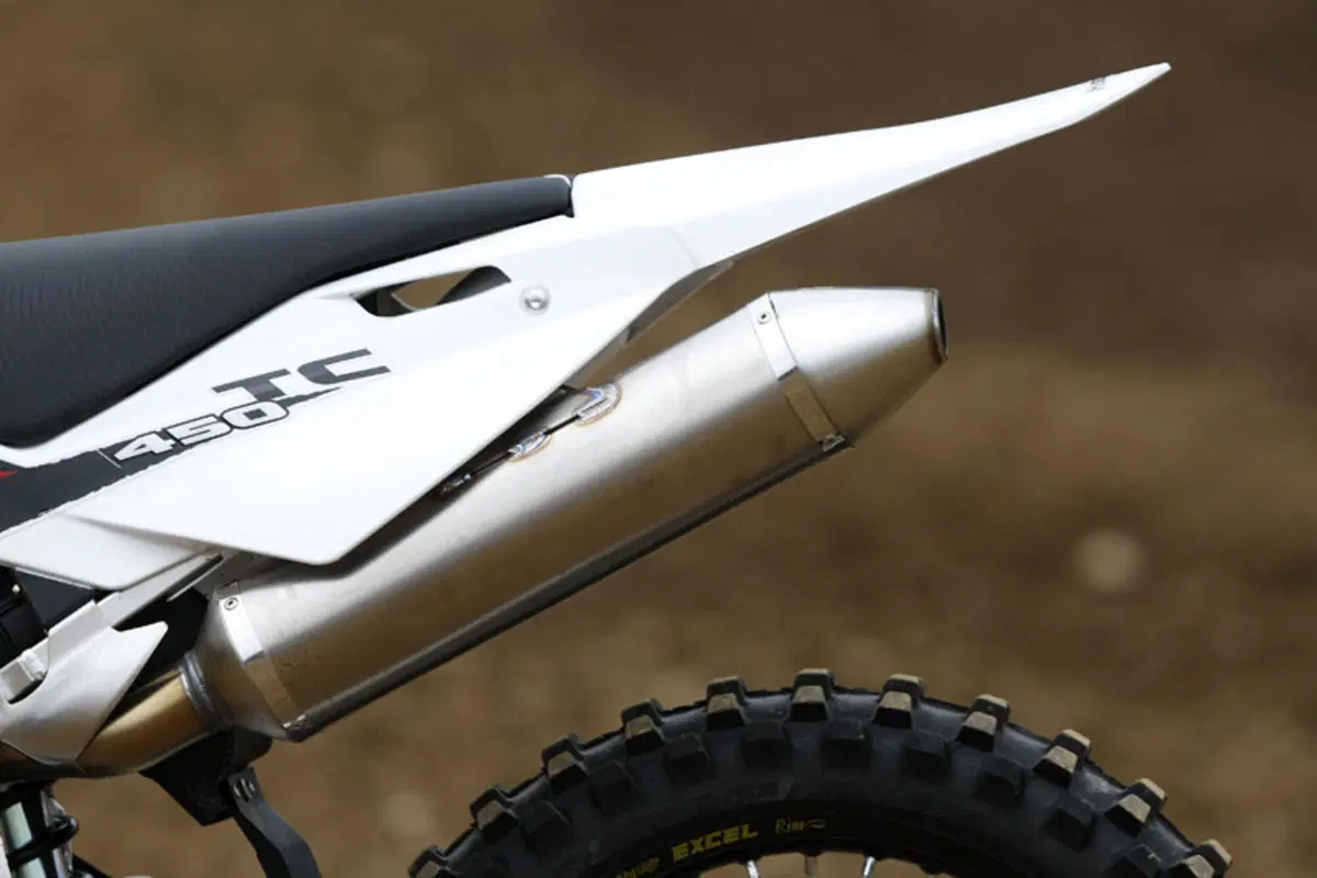 HUSQVARNA CR 125 - TC 450 (7)