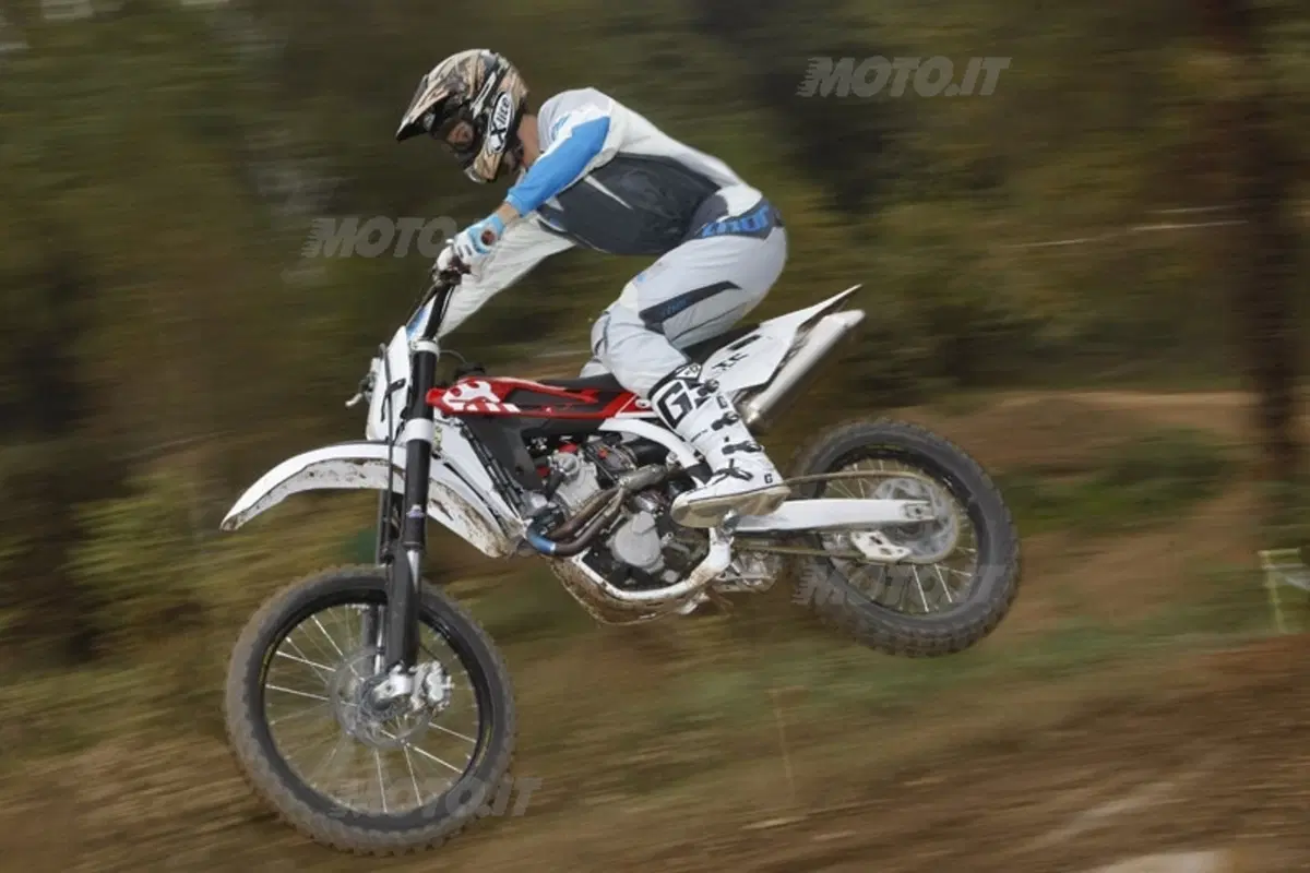 HUSQVARNA CR 125 - TC 450 (10)