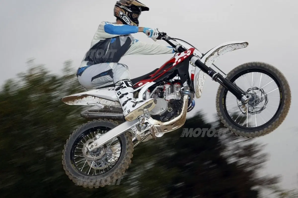 HUSQVARNA CR 125 - TC 450 (11)