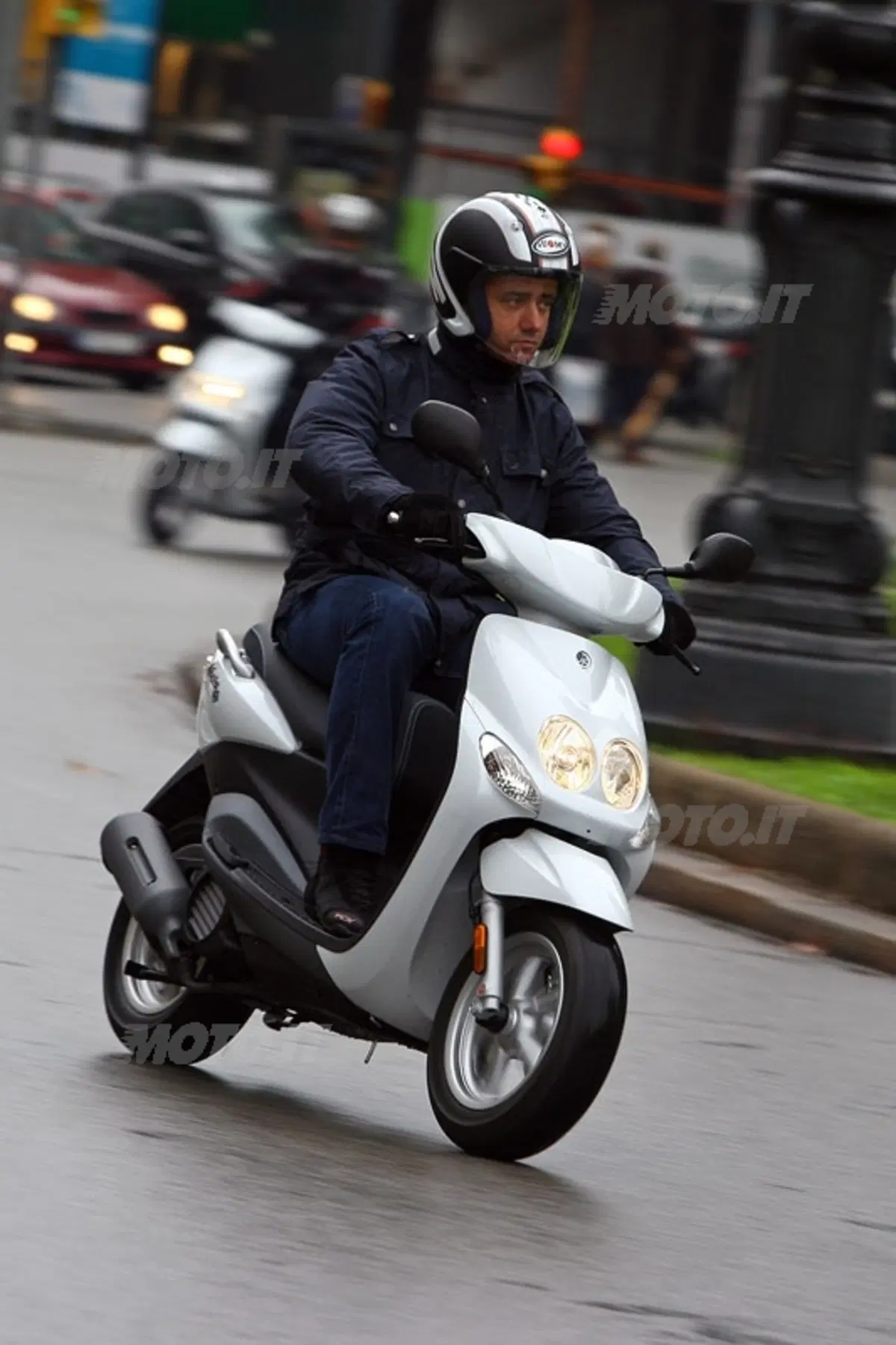 YAMAHA Neo's 50 (15)