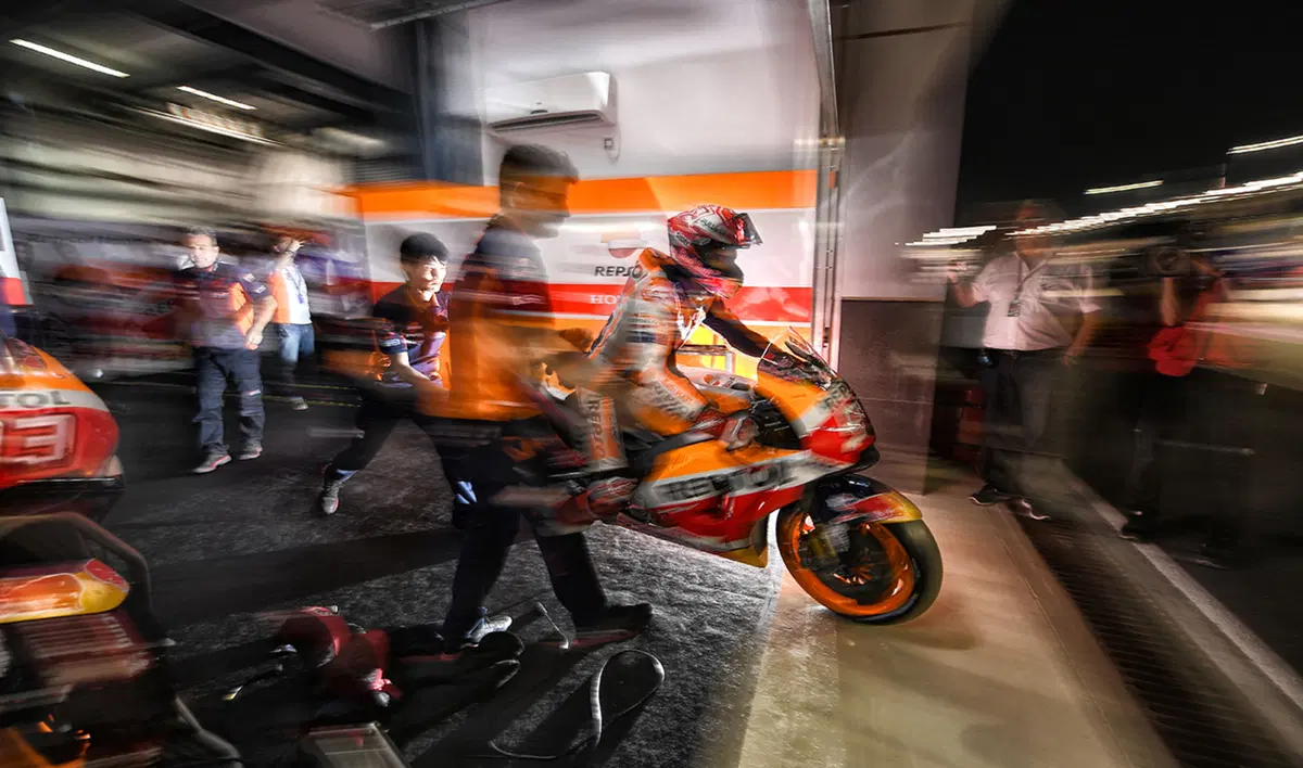 GALLERY - MotoGP 2018. Le foto più belle del GP del Qatar (16)