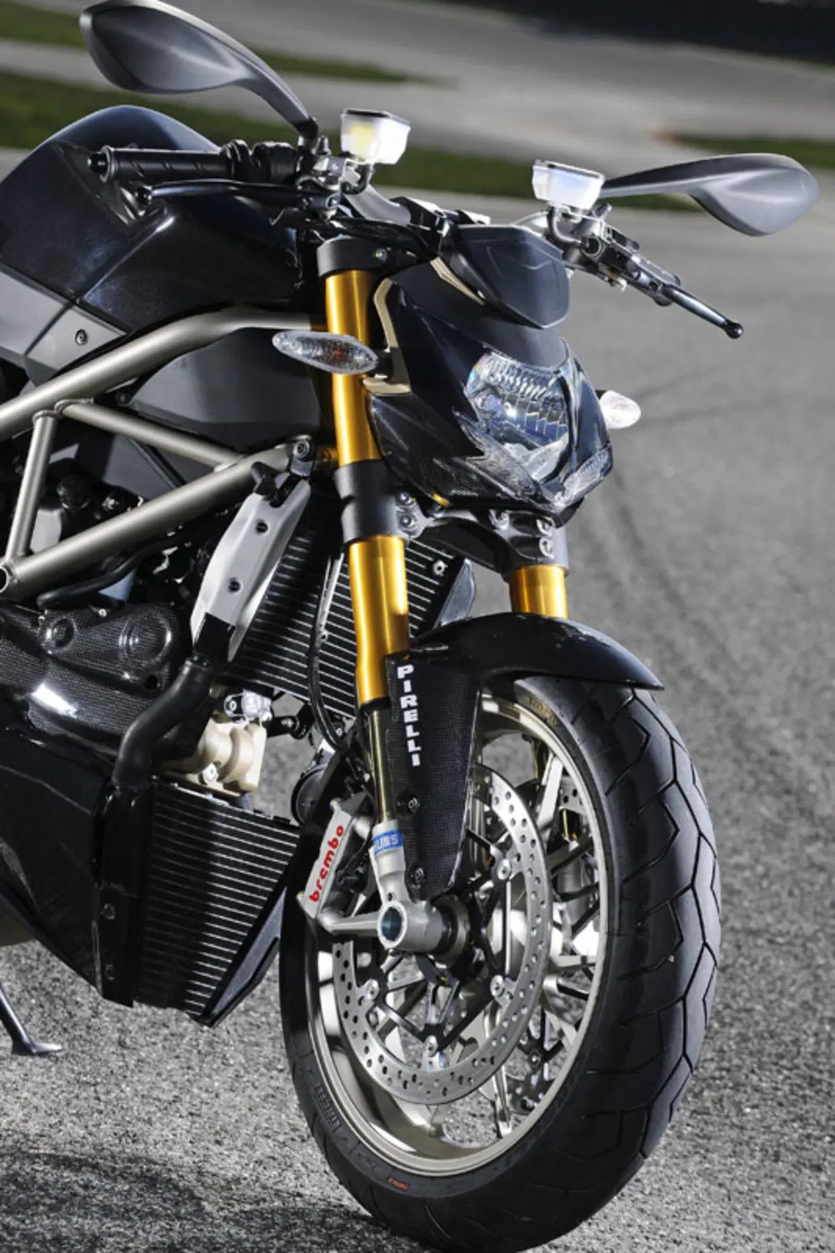 DUCATI Streetfighter (7)