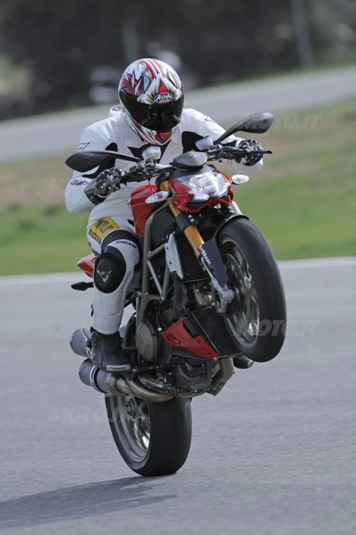 DUCATI Streetfighter (15)