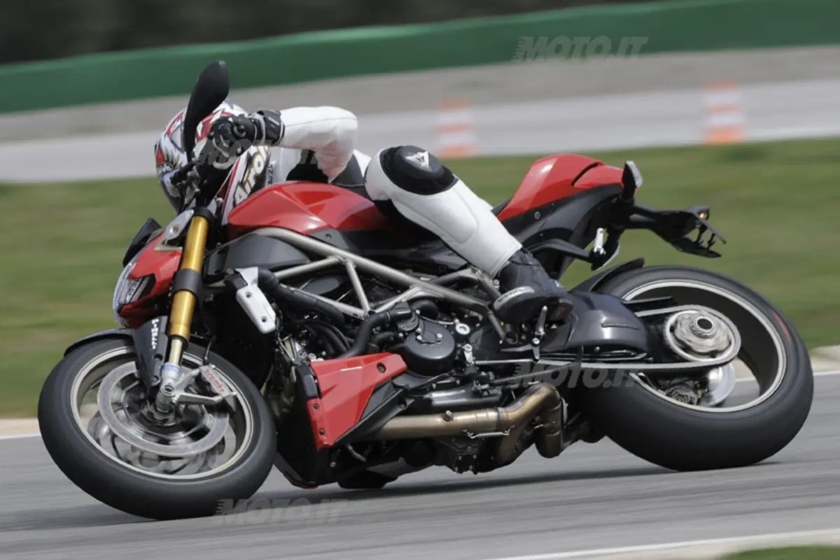 DUCATI Streetfighter (16)