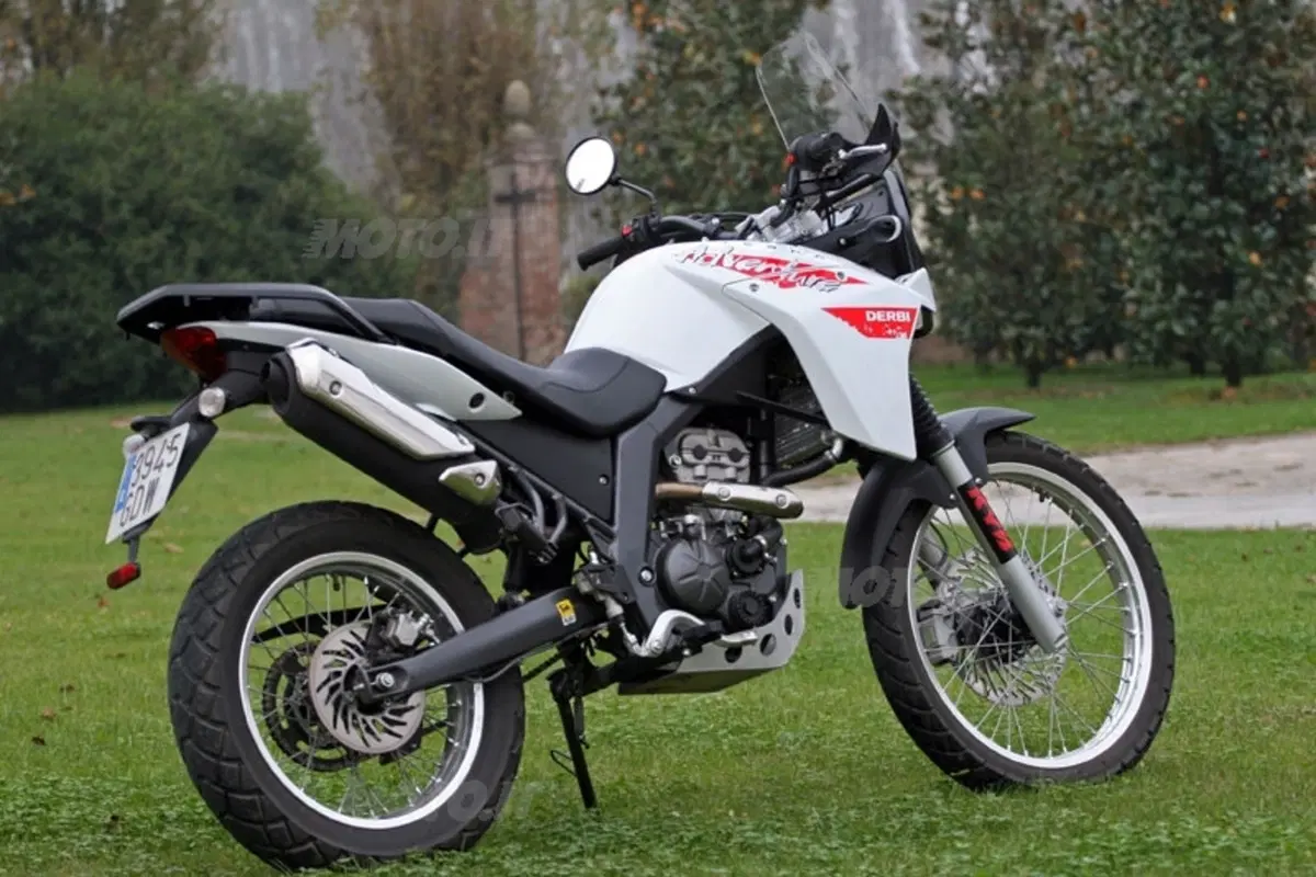 DERBI Terra Adventure 125 (2)