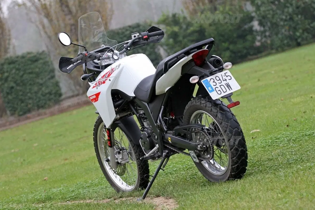 DERBI Terra Adventure 125 (3)