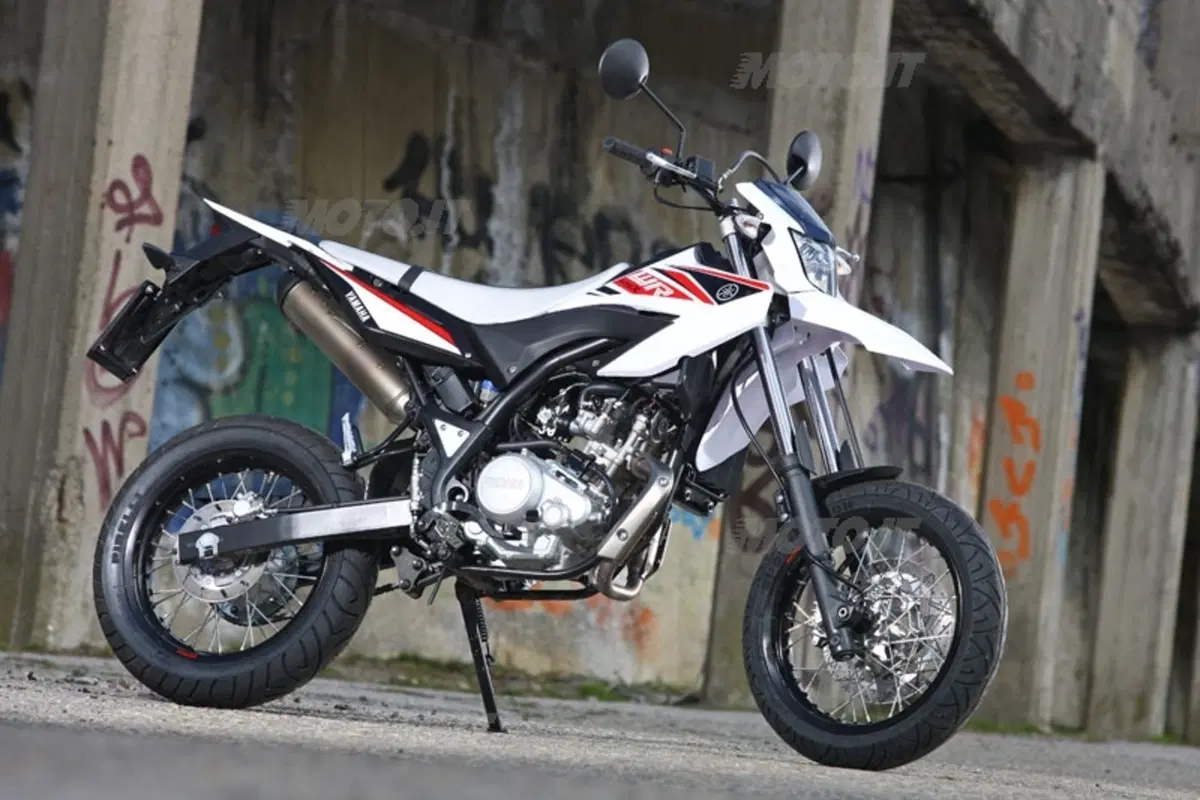 YAMAHA WR 125X - WR 125R (3)