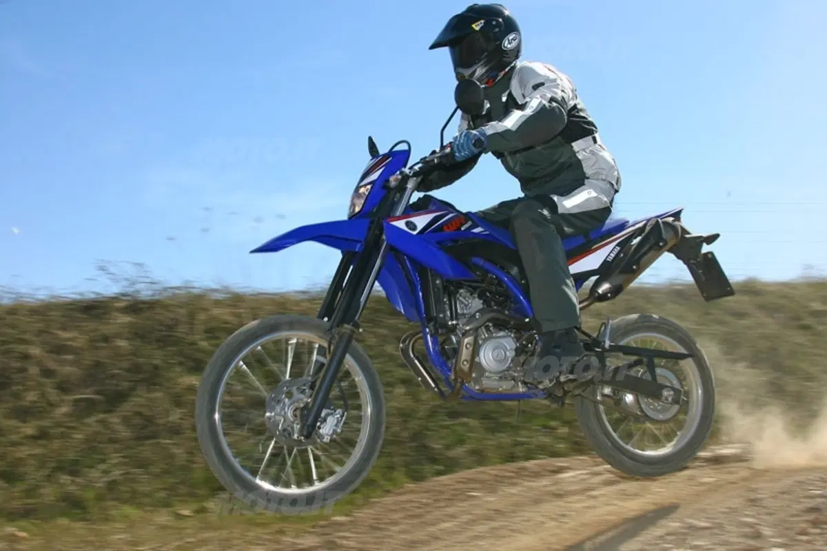 YAMAHA WR 125X - WR 125R (11)