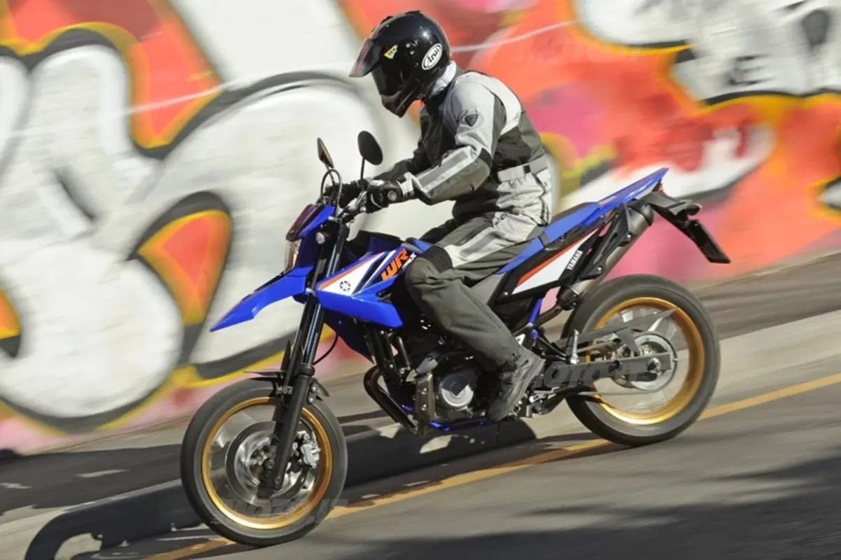 YAMAHA WR 125X - WR 125R (13)
