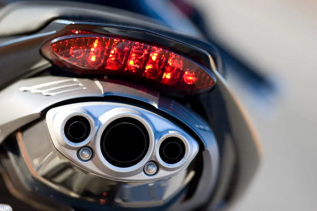 TRIUMPH Daytona 675 (7)