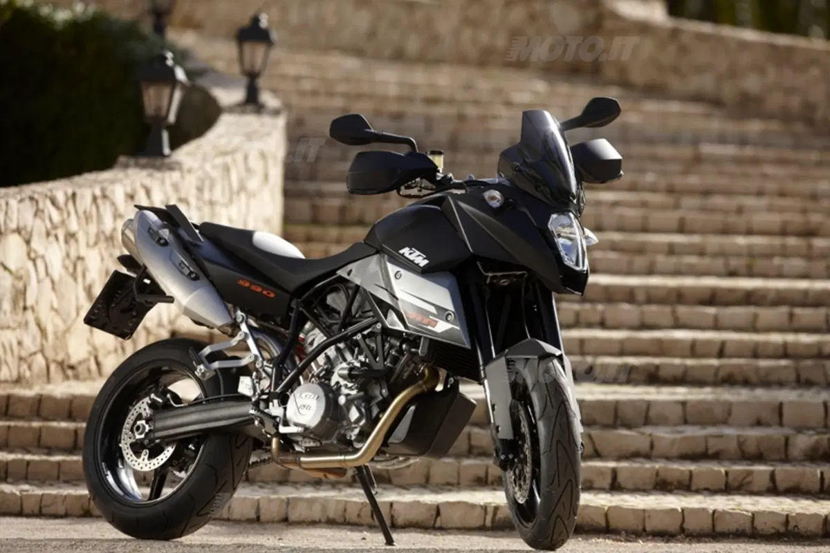 KTM 990 SM T (2)