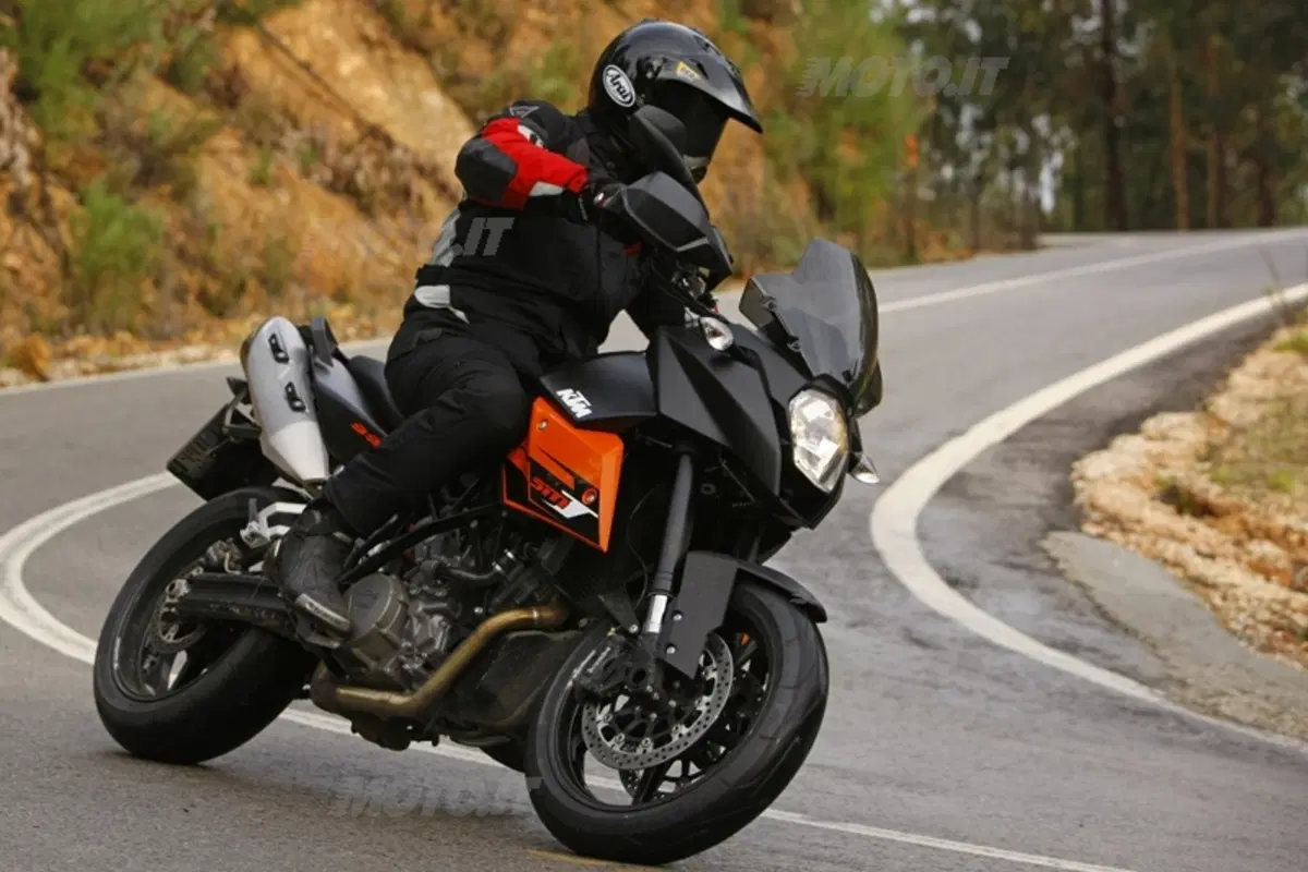 KTM 990 SM T (11)