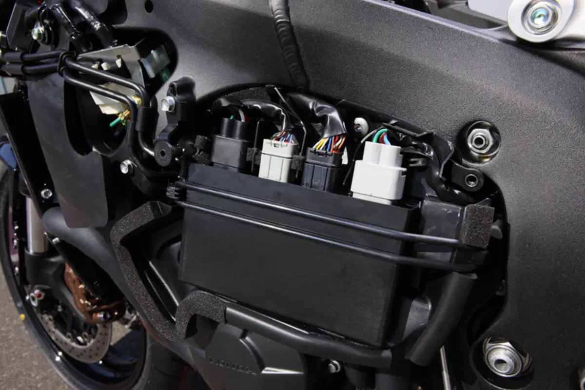 HONDA CBR 600RR C-ABS e CBR 1000RR C-ABS (7)