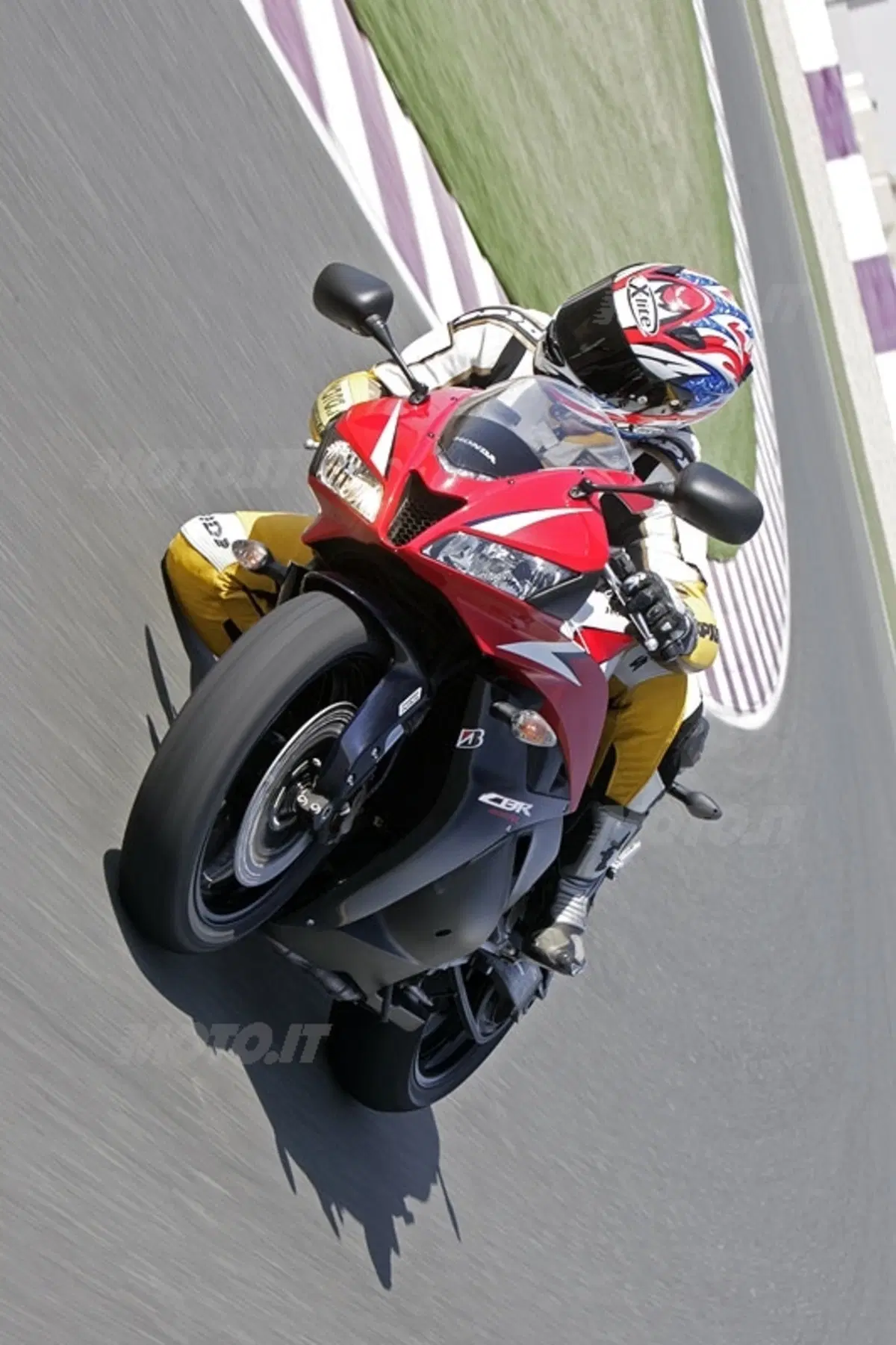 HONDA CBR 600RR C-ABS e CBR 1000RR C-ABS (12)