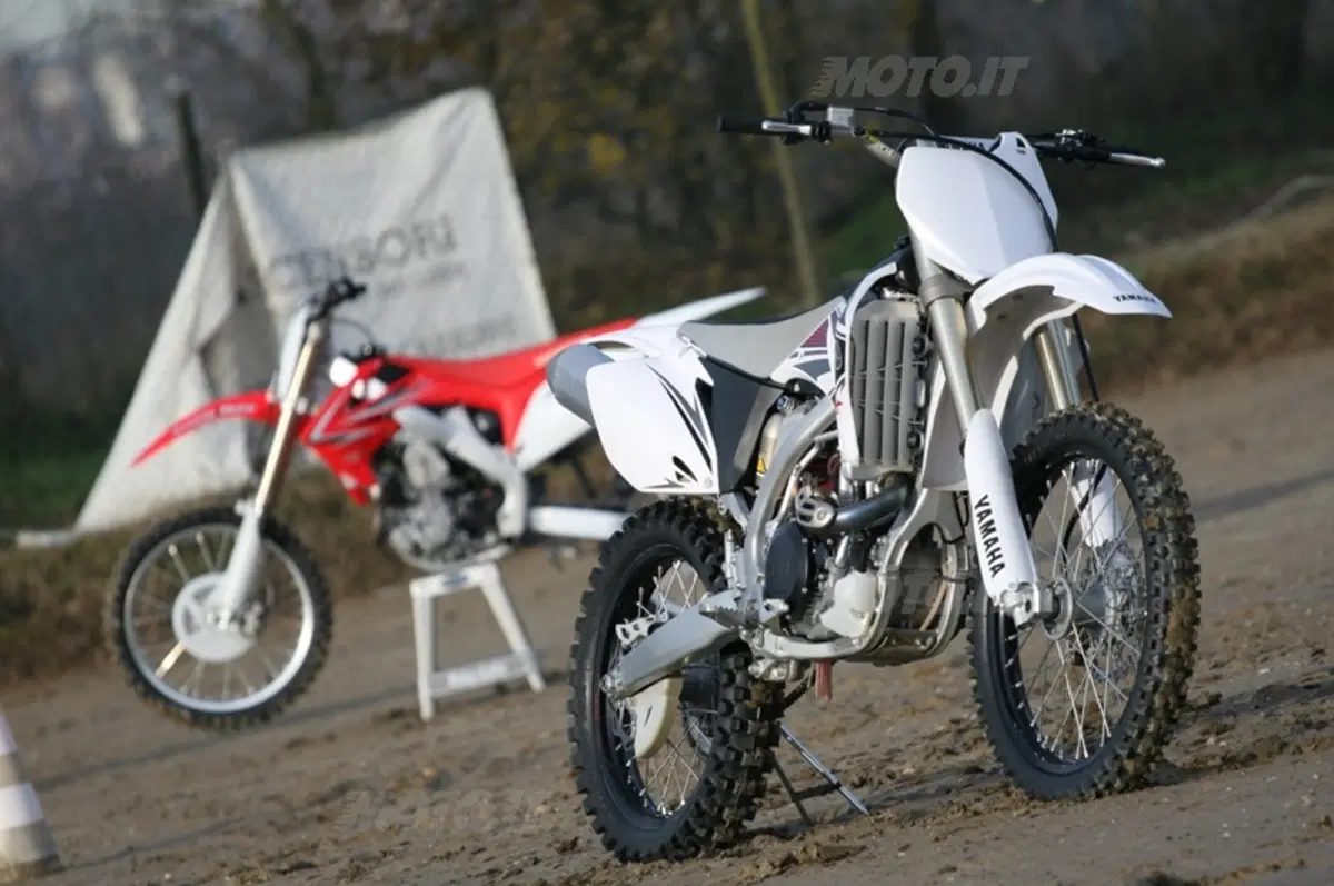 COMPARATIVA 450 Cross 2009 (6)