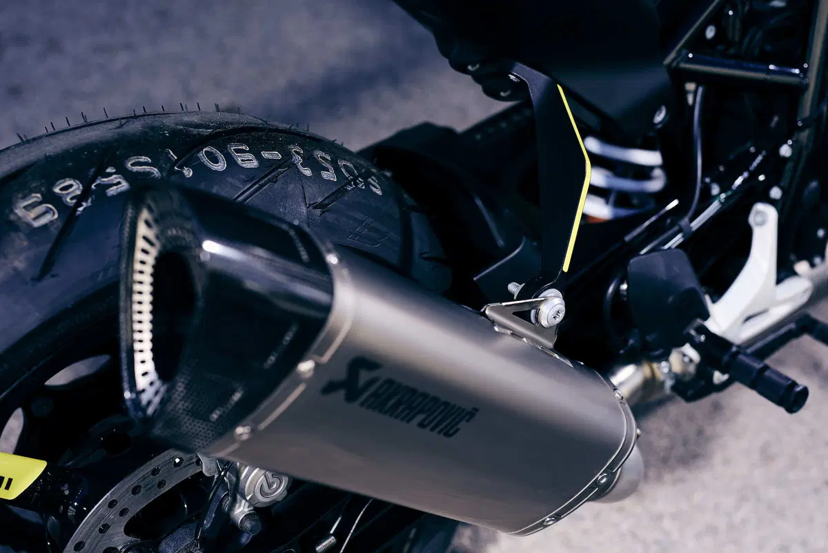 Husqvarna Vitpilen 701: dinamica e raffinata (7)