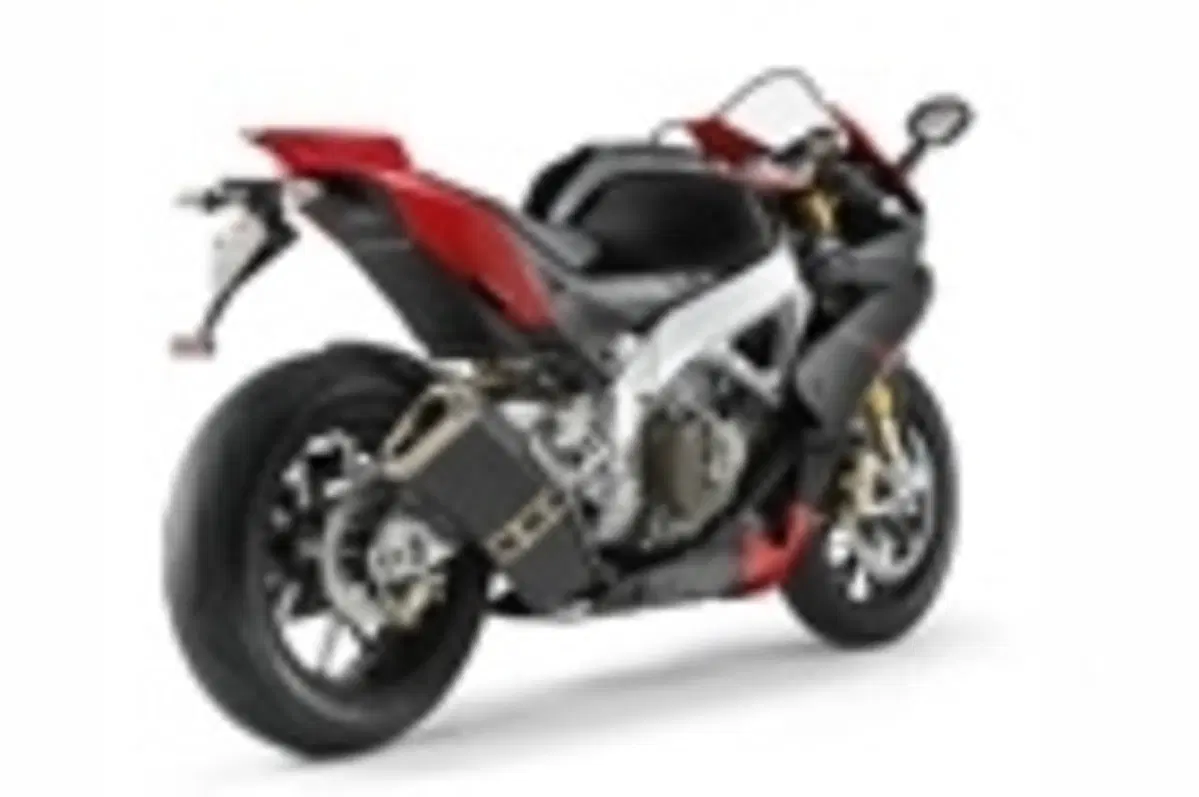 APRILIA RSV4Factory (4)